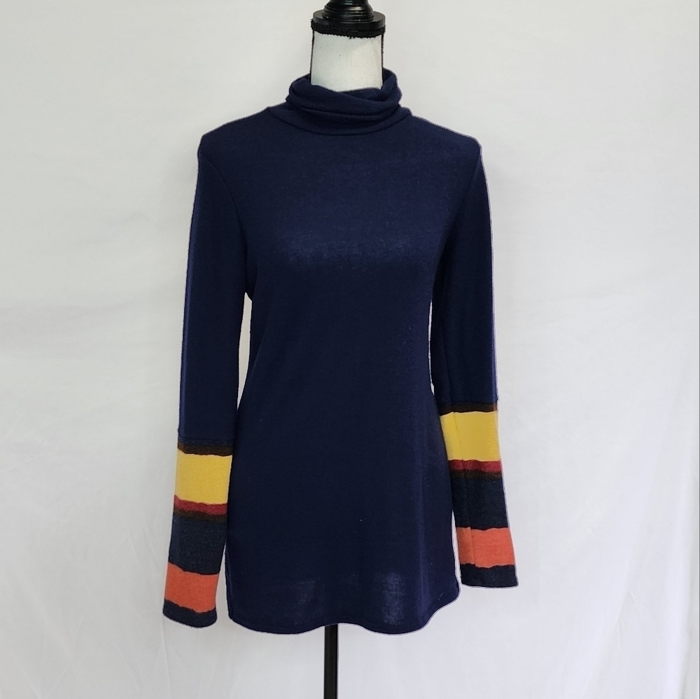 NWOT Raw Edge Navy Blue Fleece Blend Turtle Neck Long Sleeve Top